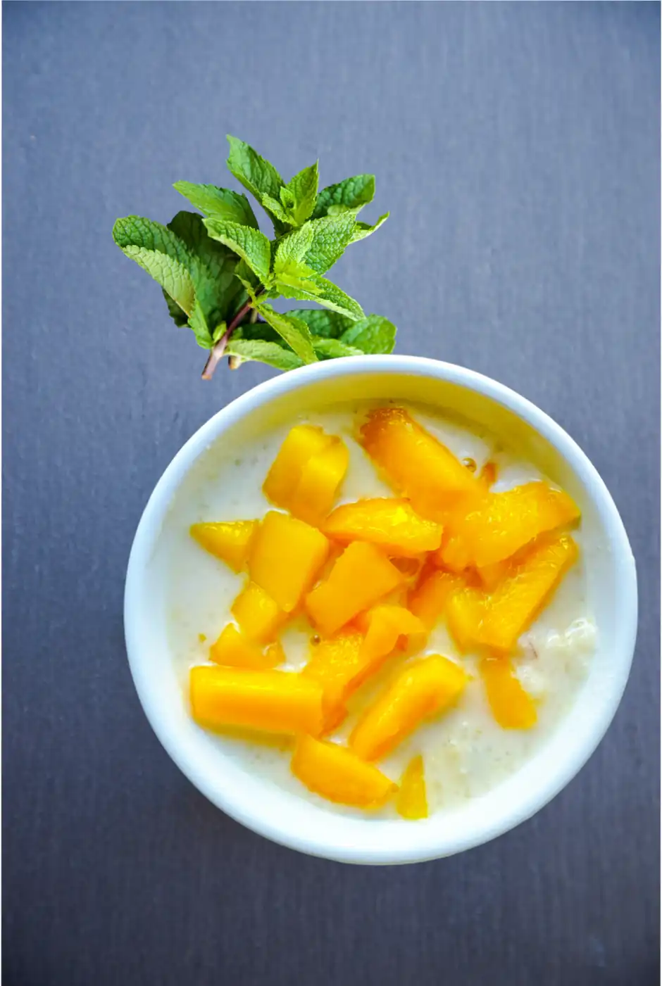 Mango_Mint_Lassi_Drink_ayurveda_food_Beverage_Yogurt_Indian_Cuisine_Fruit_Smoothie_Refreshing_Delicious_Homemade